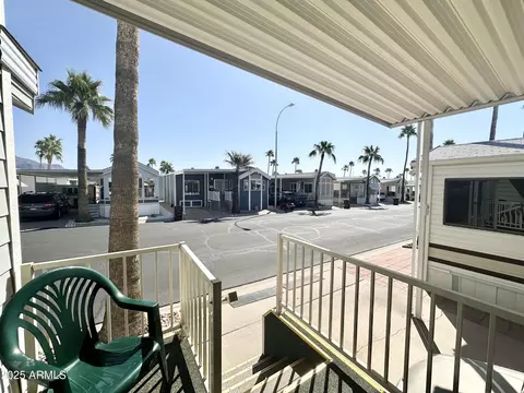 903 S Mineshaft Dr, Apache Junction, AZ 85119 photo 5