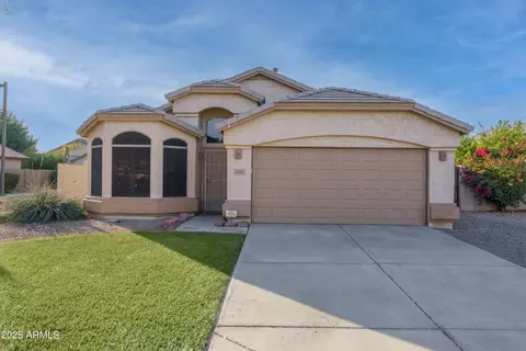 6439 W Adobe Dr, Glendale, AZ 85308