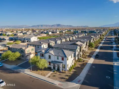 3811 S 58th Ln, Phoenix, AZ 85043