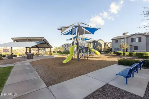 3811 S 58th Ln, Phoenix, AZ 85043 photo 24