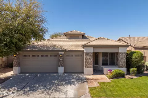 7214 N 88th Ln, Glendale, AZ 85305