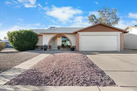 17234 N Paradise Park Dr, Phoenix, AZ 85032