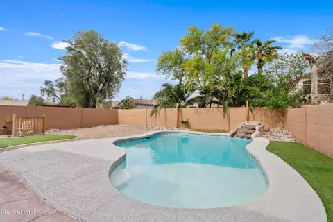 Exterior - 4098 E Rustler Way, Gilbert, AZ 85297 photo 4 of 5
