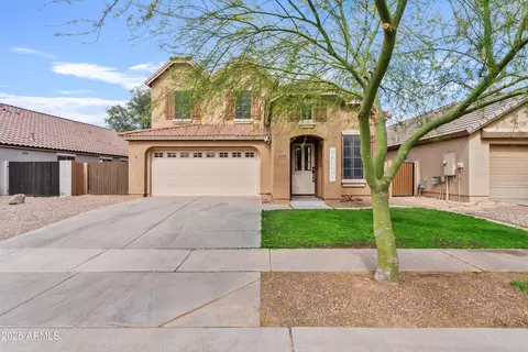 Exterior - 4098 E Rustler Way, Gilbert, AZ 85297 photo 2 of 5