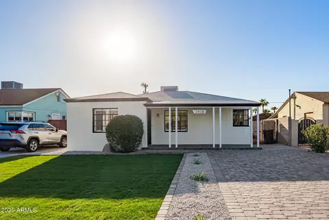 2938 N 15th Ave, Phoenix, AZ 85015
