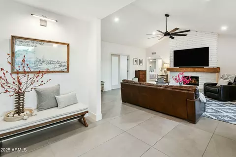 4625 E Mountain View Rd, Phoenix, AZ 85028 photo 6