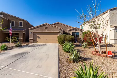 13070 E Desert Lily Ln, Florence, AZ 85132