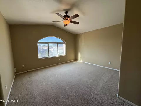 3232 E Kerry Ln, Phoenix, AZ 85050 photo 7