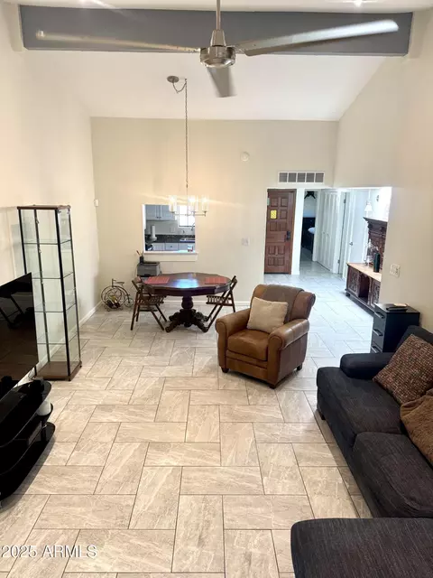 8302 N 21st Dr #L204, Phoenix, AZ 85021