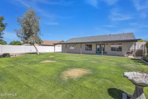 Exterior - 8049 E Des Moines St, Mesa, AZ 85207 photo 2 of 7