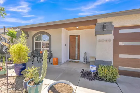 Exterior - 8049 E Des Moines St, Mesa, AZ 85207 photo 5 of 7