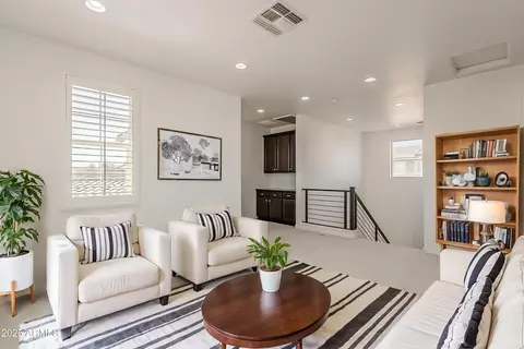 Living - 1095 E Knightsbridge Way, Gilbert, AZ 85297 photo 2 of 8