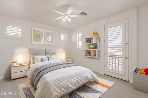 Bedroom - 1095 E Knightsbridge Way, Gilbert, AZ 85297 photo 4 of 11