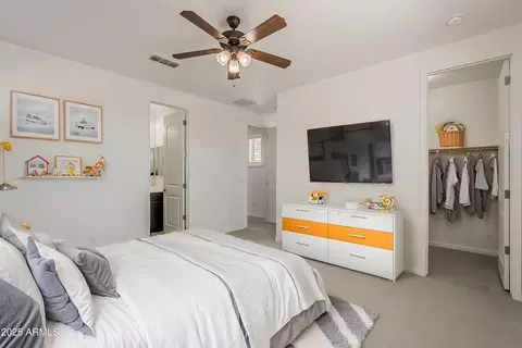 Bedroom - 1095 E Knightsbridge Way, Gilbert, AZ 85297 photo 3 of 11