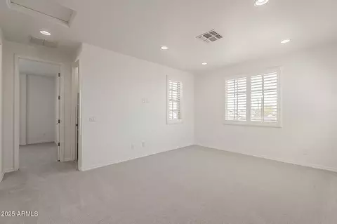 Bedroom - 1095 E Knightsbridge Way, Gilbert, AZ 85297 photo 7 of 11