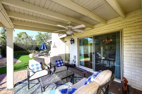 Exterior - 25 E San Miguel Ave E, Phoenix, AZ 85012 photo 5 of 13