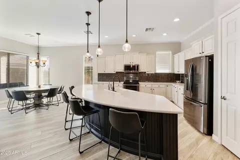 Kitchen - 4214 E Donato Dr, Gilbert, AZ 85298 photo 1 of 5