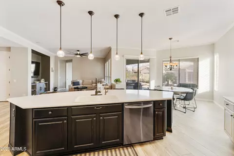 Kitchen - 4214 E Donato Dr, Gilbert, AZ 85298 photo 5 of 5