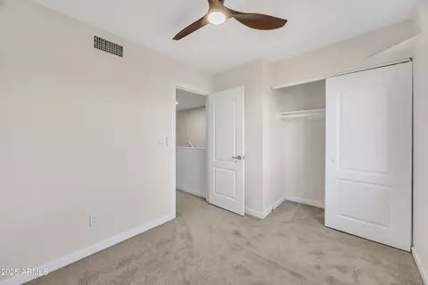 Bedroom - 2604 W Wolf St, Phoenix, AZ 85017 photo 4 of 5
