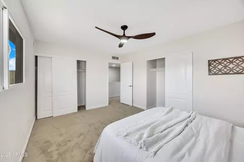 Bedroom - 2604 W Wolf St, Phoenix, AZ 85017 photo 2 of 5