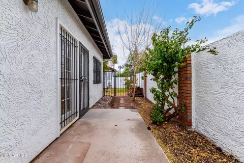 Exterior - 501 E 2nd Ave #14, Mesa, AZ 85204 photo 2 of 3