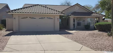 6005 E Selkirk Cir, Mesa, AZ 85215