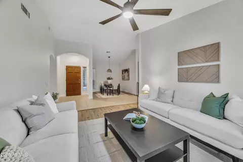 446 W Sereno Dr, Gilbert, AZ 85233 photo 7