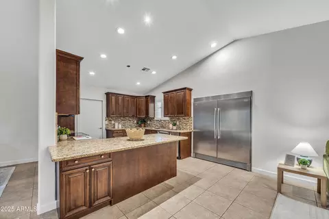 446 W Sereno Dr, Gilbert, AZ 85233 photo 8