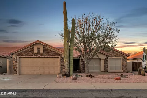 446 W Sereno Dr, Gilbert, AZ 85233