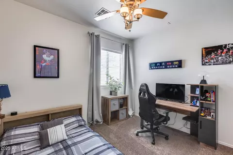7015 S Stadium Ct, Gilbert, AZ 85298 photo 14