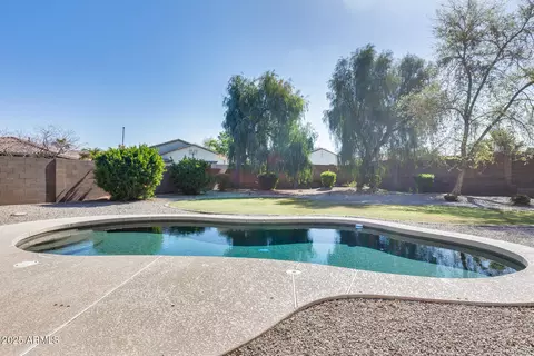 7015 S Stadium Ct, Gilbert, AZ 85298 photo 43