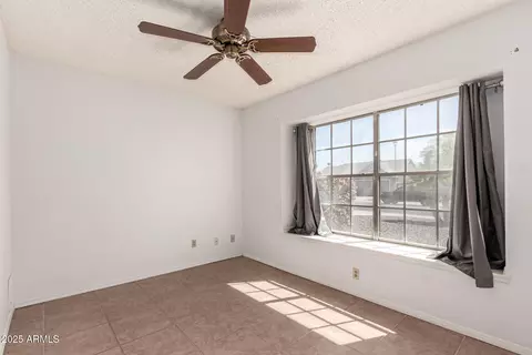 1220 E Topeka Dr, Phoenix, AZ 85024 photo 14
