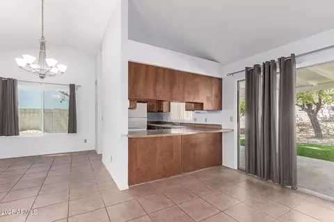 1220 E Topeka Dr, Phoenix, AZ 85024 photo 9