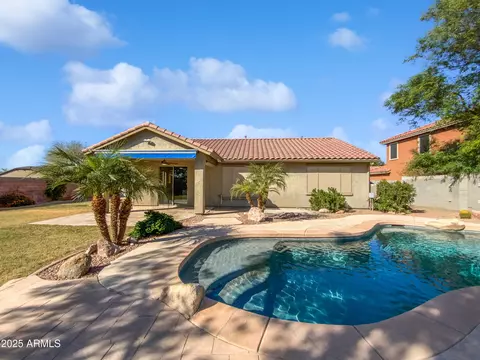 1227 E Indigo St, Gilbert, AZ 85298 photo 9