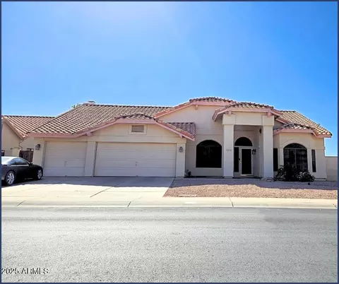 250 N La Arboleta Dr, Gilbert, AZ 85234