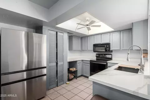 1465 Emerald Ave, Mesa, AZ 85204 photo 8