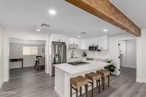 2161 E Corona Ave, Phoenix, AZ 85040 photo 6
