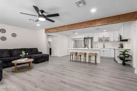 2161 E Corona Ave, Phoenix, AZ 85040 photo 8