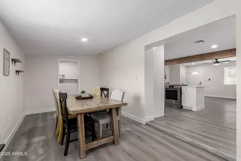 2161 E Corona Ave, Phoenix, AZ 85040 photo 12