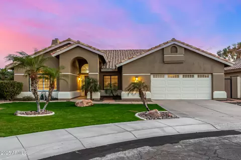 21 W Pecan Pl, Tempe, AZ 85284