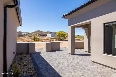 Exterior - 544 E Amber Sun Dr, Phoenix, AZ 85085 photo 3 of 11