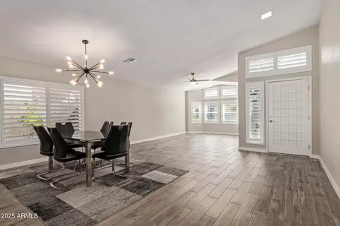 4536 E Beck Ln, Phoenix, AZ 85032 photo 5