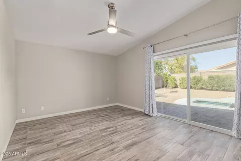 4536 E Beck Ln, Phoenix, AZ 85032 photo 14