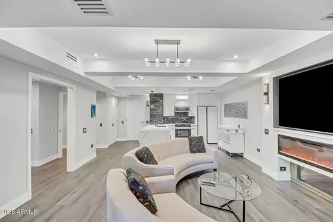 7151 E Rancho Vista Dr #1003, Scottsdale, AZ 85251