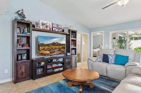 2910 E Avenida Olivos --, Phoenix, AZ 85016 photo 23