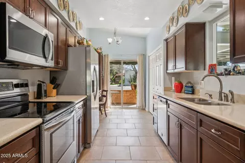 2910 E Avenida Olivos --, Phoenix, AZ 85016 photo 5