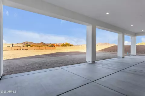 Exterior - 1602 E Cloud Rd, Phoenix, AZ 85086 photo 3 of 3