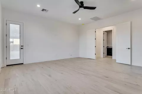 Bedroom - 1602 E Cloud Rd, Phoenix, AZ 85086 photo 2 of 8