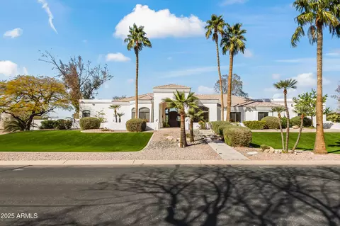 6700 E Caron Dr, Paradise Valley, AZ 85253