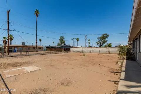 Exterior - 1860 E Atlanta Ave, Phoenix, AZ 85040 photo 5 of 6